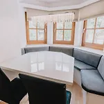 Townville Chalet's Appartement Flachau