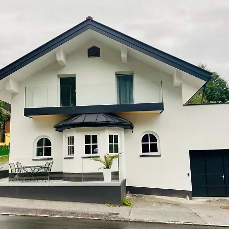 Townville Chalet's Apartment Flachau